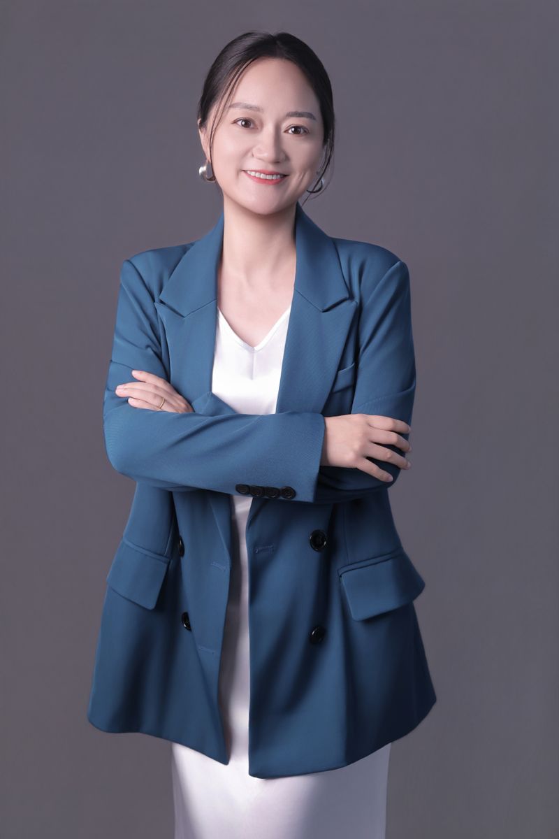姓名：李星